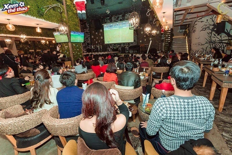 Sasa Cafe - Quán cafe xem bóng đá ở TPHCM không nên bỏ qua